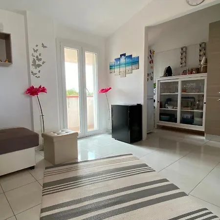 La Maison Di Ale Apartment